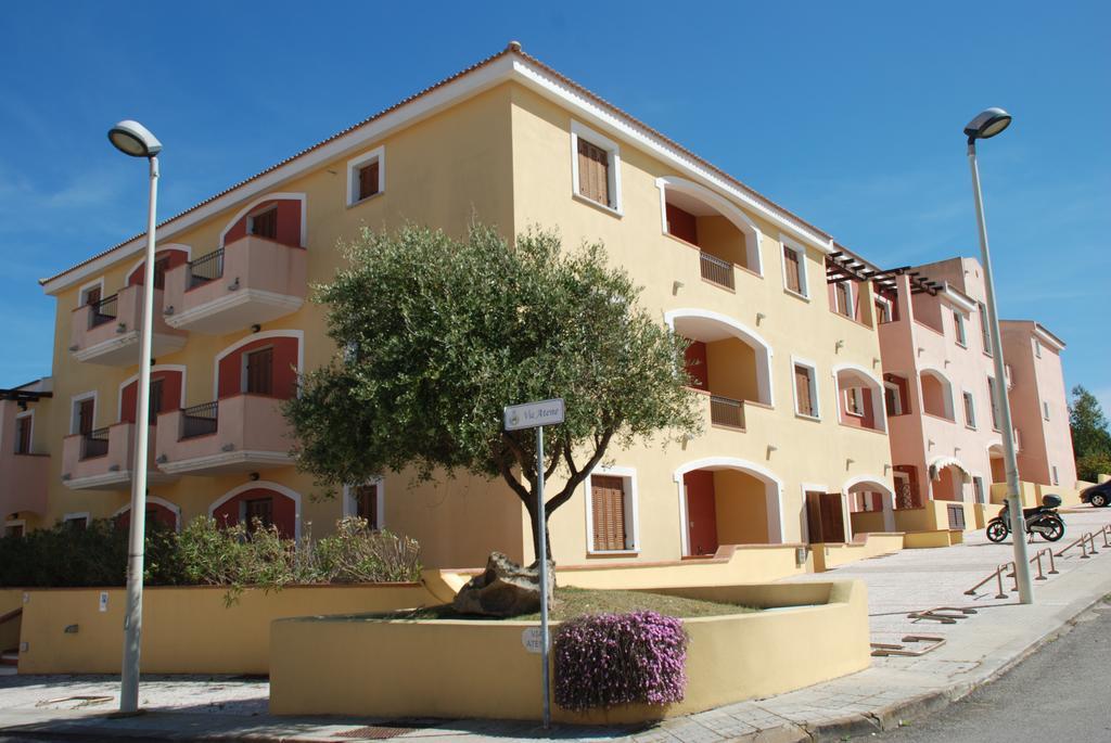 Residence Olimpo Santa Teresa Gallura Oda fotoğraf