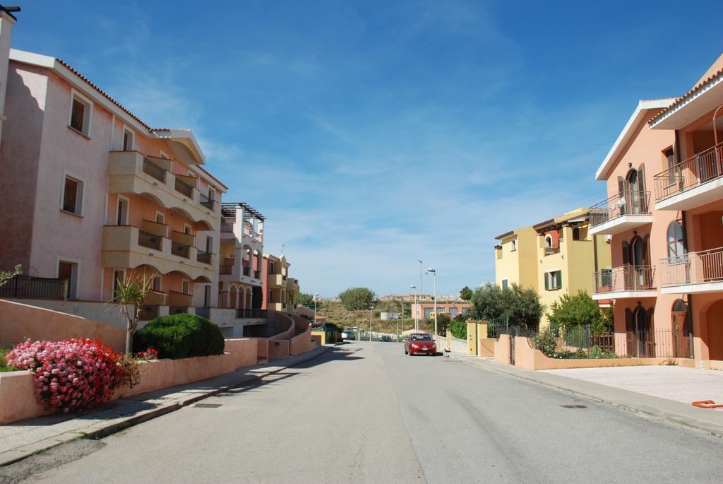 Residence Olimpo Santa Teresa Gallura Oda fotoğraf