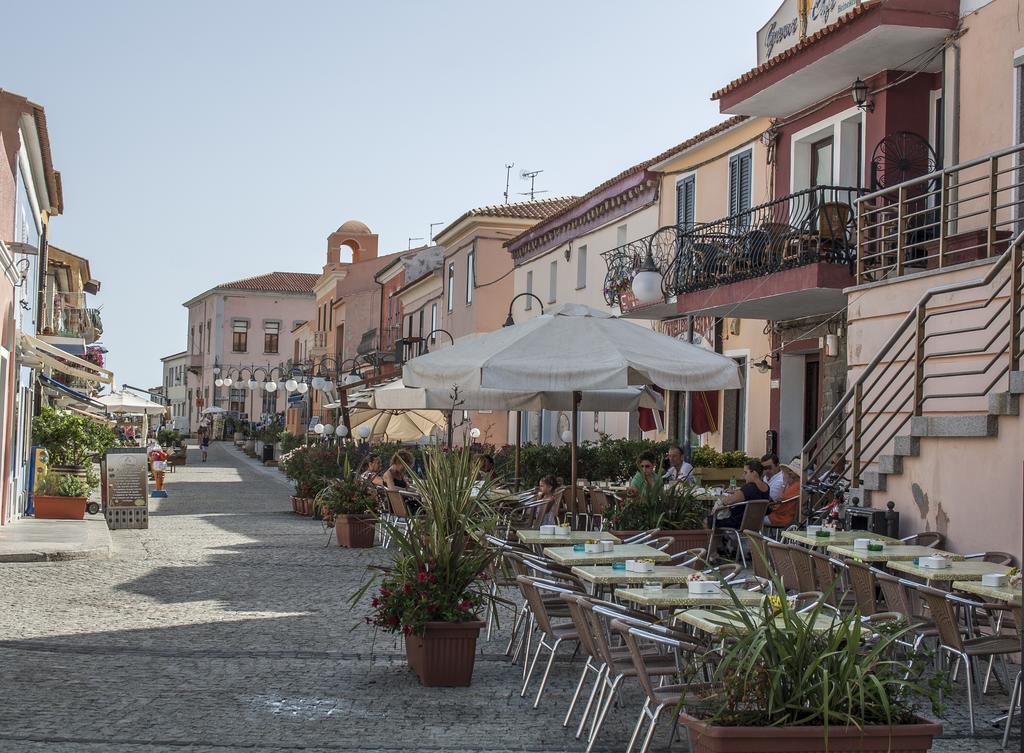 Residence Olimpo Santa Teresa Gallura Dış mekan fotoğraf